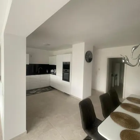 Ganzes Haus Mit Wunderschoenem Garten 7 Personen 度假居 门兴格拉德巴赫